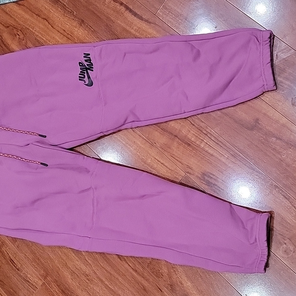NWT Men's Jordan sweatpants - Picture 5 of 13
